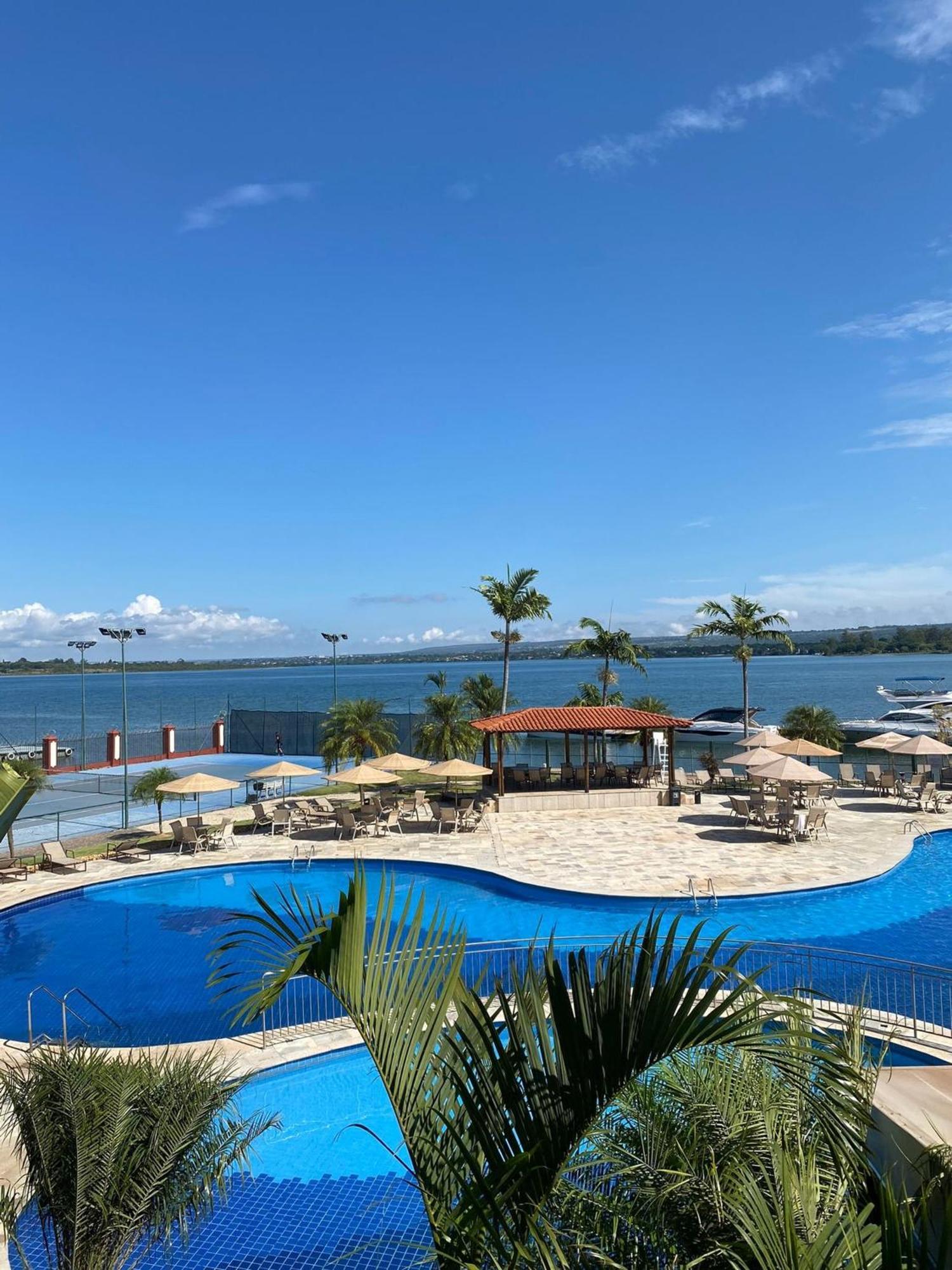Flat Beira Lago No Centro De Bsb Бразилиа Экстерьер фото